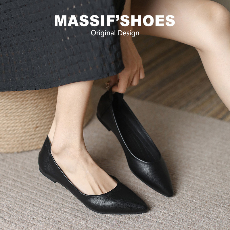 真皮工作鞋子女黑色皮鞋尖头单鞋通勤上班软底平底奶奶鞋大码女鞋