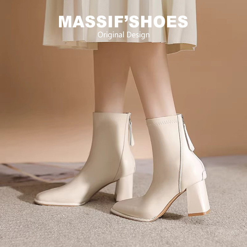 真皮马丁靴女春季2026新款粗跟白色瘦瘦靴显脚小复古英伦高跟短靴