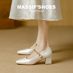 中式国风高跟鞋女2026春新款配旗袍方头不累脚玛丽珍粗跟单鞋婚鞋