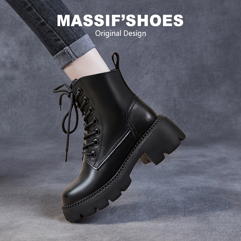 黑色真皮增高跟小个子短靴