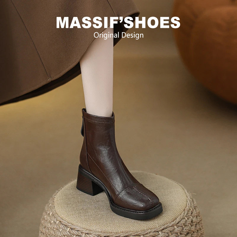 方头瘦瘦靴女款2026新款春秋加绒百搭厚底马丁靴软皮软底粗跟短靴