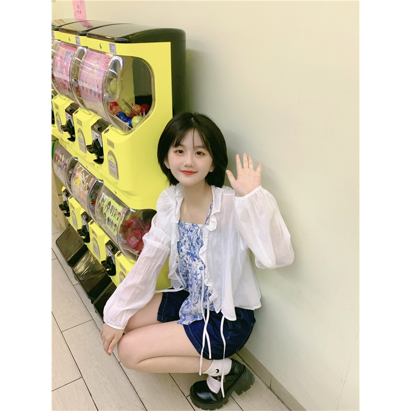 2021夏季新款辣妹女碎花吊带打底背心+白色开衫防晒上衣两件套装