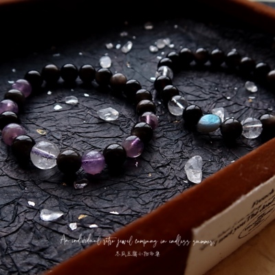 设计师款黑曜石白水晶宝石手链串