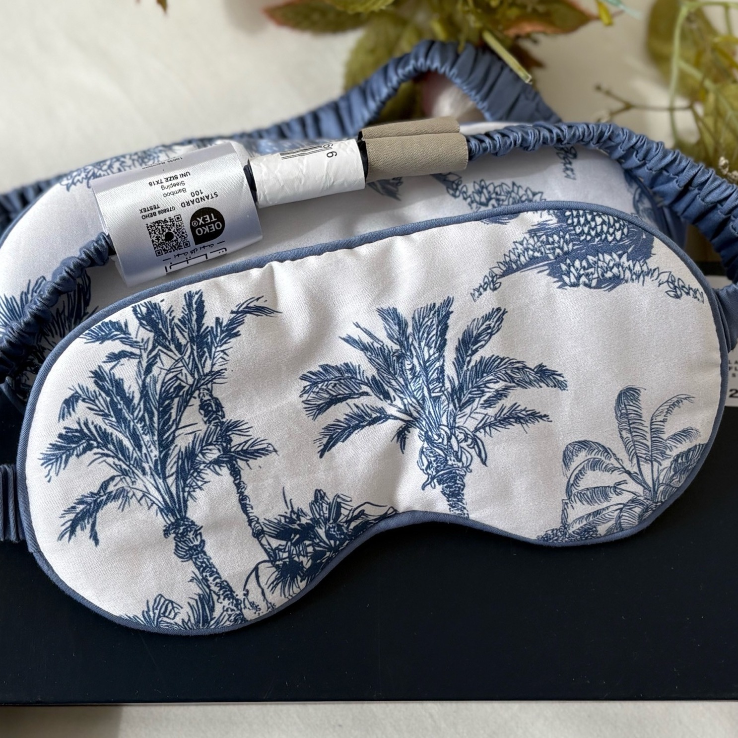 真丝U型枕旅行便携记忆棉枕头