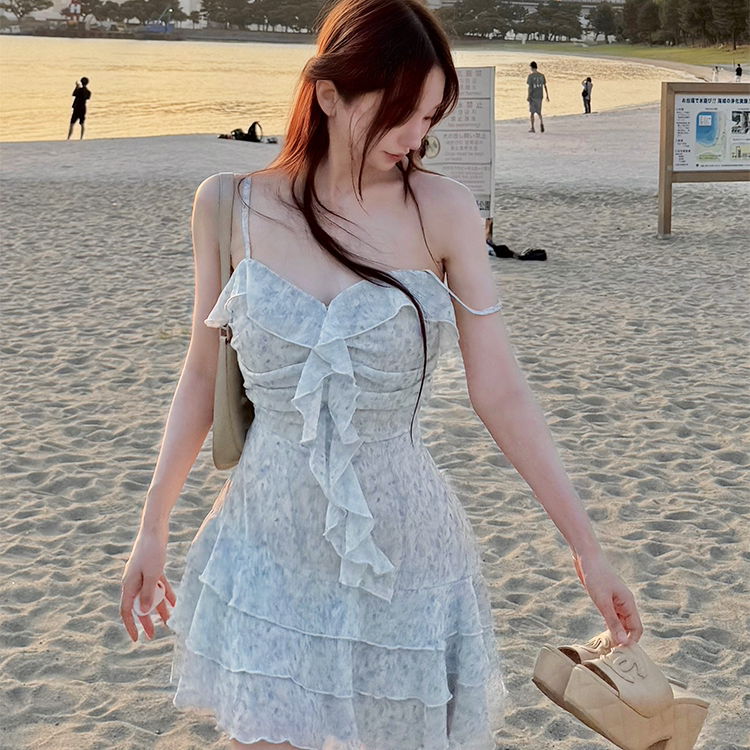 荷叶边迷你连衣裙度假绝美小碎花