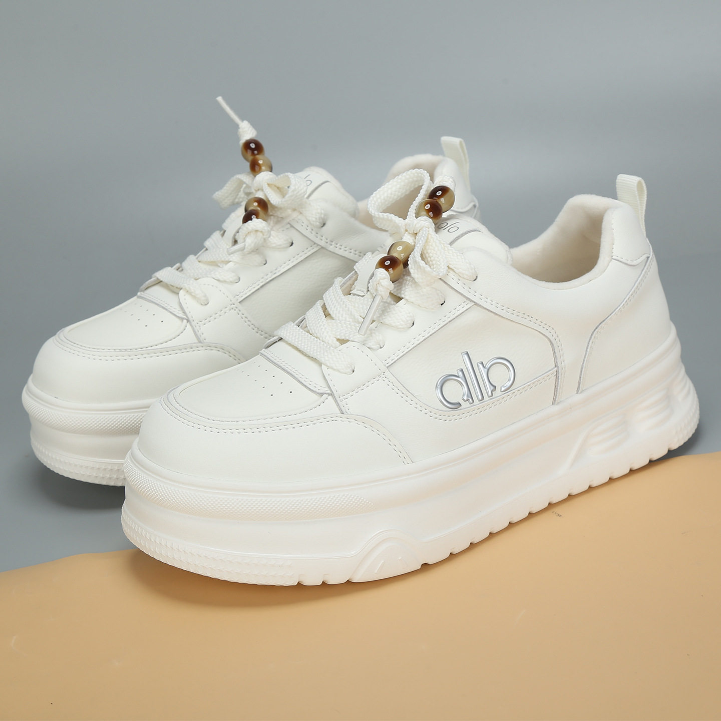 2025冬季新款大码女鞋41到43厚底运动休闲板鞋加绒小白鞋大号棉鞋,女鞋,棉鞋,淘宝优惠券,粉丝福利购,淘宝优惠卷