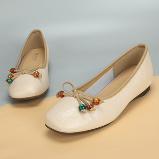 2026春夏新款爱足雅特大码女鞋41到43软底浅口休闲鞋大号丫丫单鞋