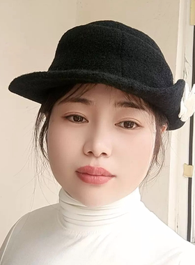 山茶花黑色赫本风礼帽女秋冬法式复古卷边贝雷帽优雅名媛千金帽子