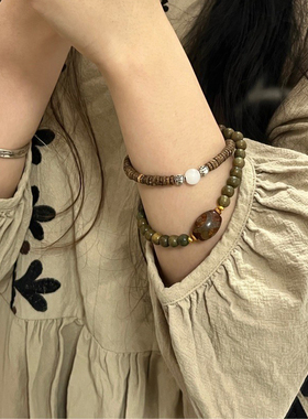 绿檀木搭配鸡翅木双圈手串