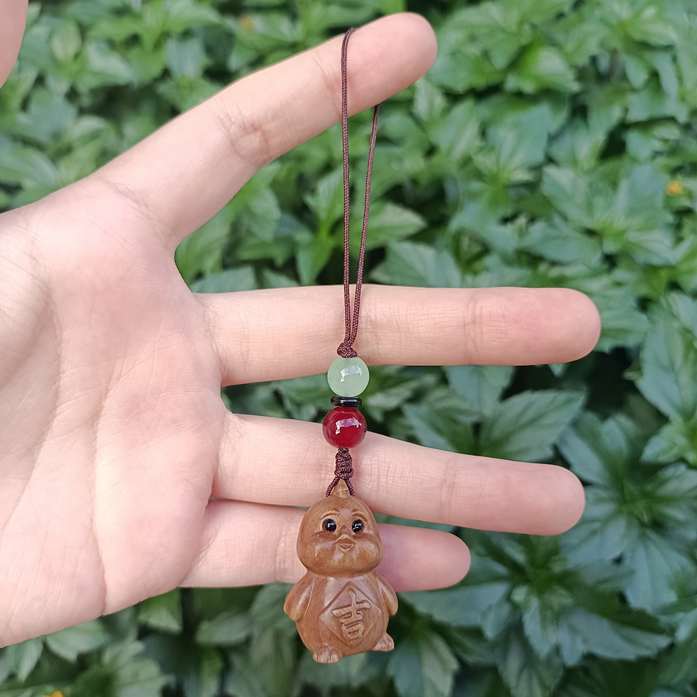 新中式木质雕刻可爱鸡吊坠创意呆萌萌系生肖鸡手机链包包挂件
