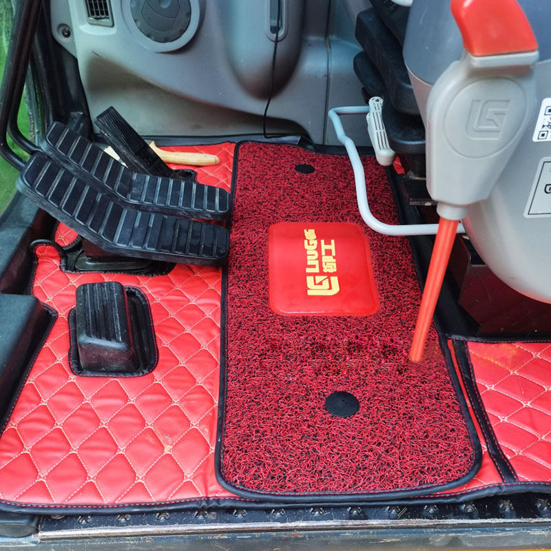 柳工挖掘机脚垫906C915 920 922 925 936E驾驶室定制地板胶垫勾机