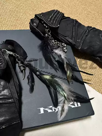 「Rabbit.B」Dark Visual Style Pioneer Feather Accessory Bag Pendant Keychain Pants Decoration