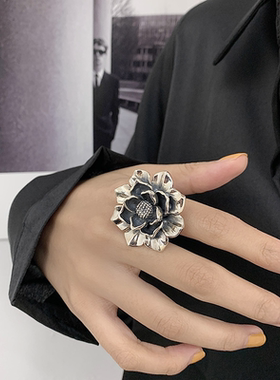 甄媛银饰夸张大花朵银戒指