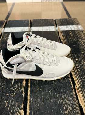 犇犇运动Nike/ 女子舒适轻便复古休闲阿甘跑步鞋828436-101