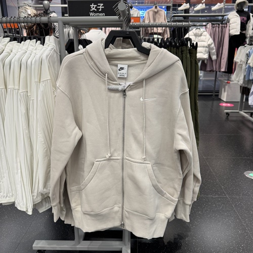 犇犇运动Nike/ 女子舒适运动百搭加绒保暖连帽外套DQ5759-104