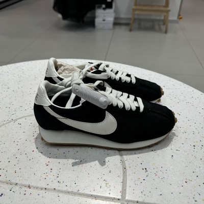犇犇运动Nike/女子舒适低帮户外轻盈透气休闲鞋跑步鞋HF3227-600