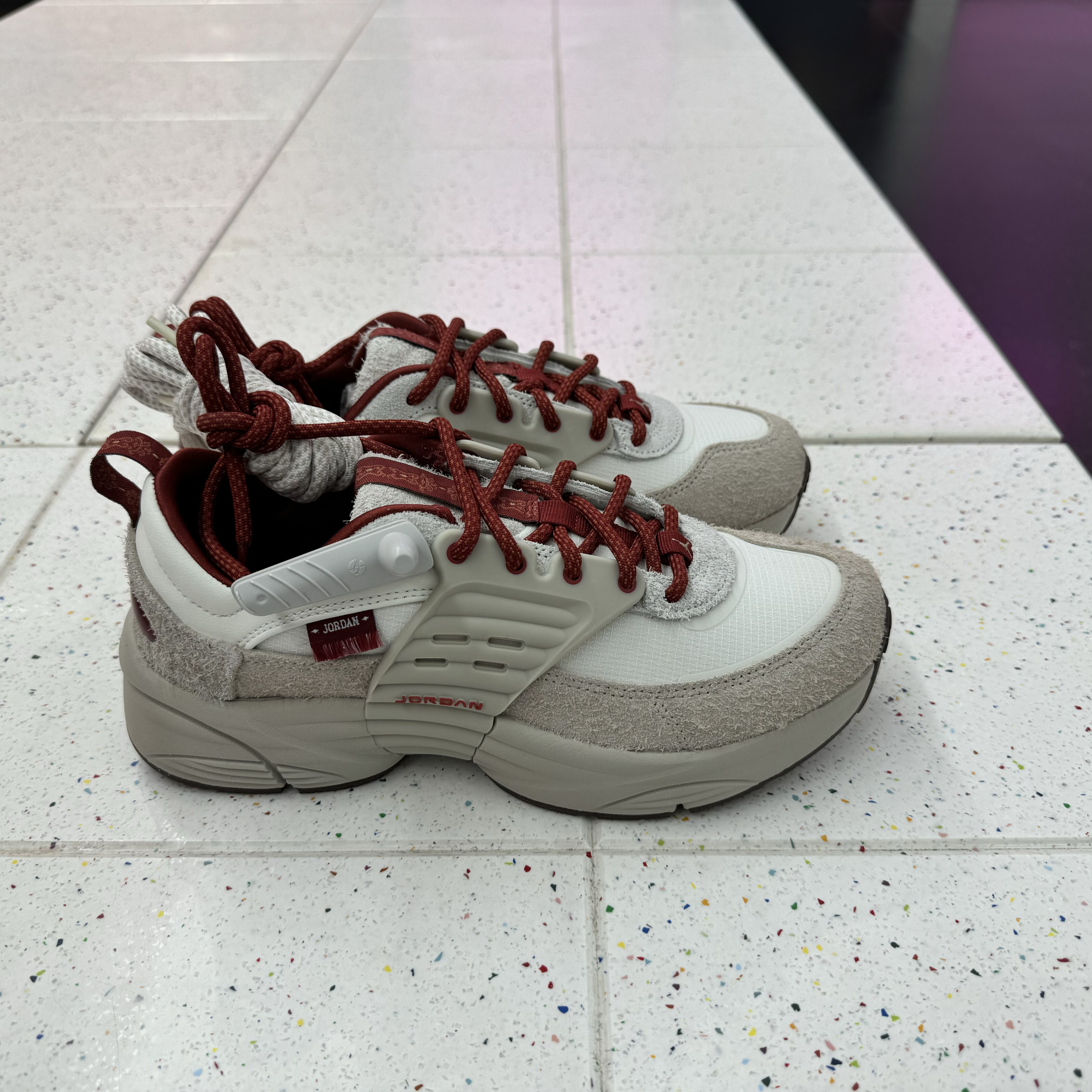 犇犇运动Nike/JORDAN TRUNNER男子漫舒适休闲鞋IB3722-201 IQ1113
