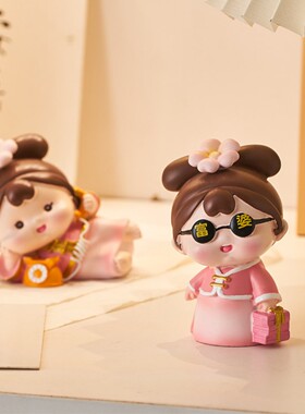 可爱格格娃娃摆件办公桌面工位女生装饰品生日礼物教师节小礼品