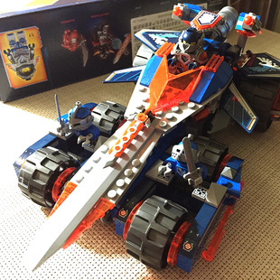 未来骑士团拼装中国积木玩具圣剑合体英雄联盟钢铁侠人仔男孩拼插