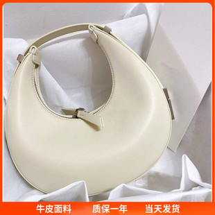 2025韩国新款mini toni 白色小众牛皮月牙包腋下包金属扣小圆包女