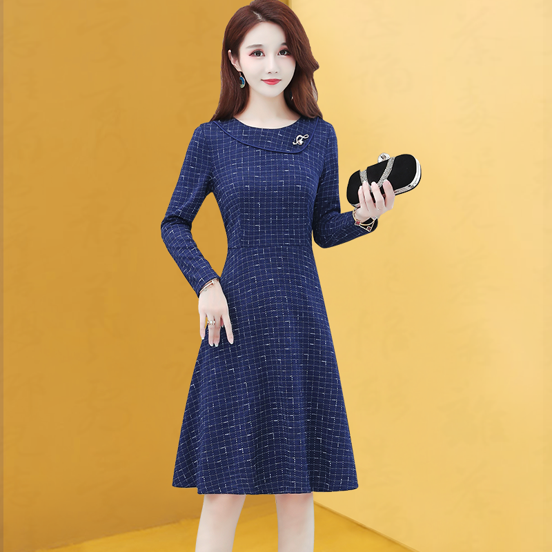 秋装2020年新款女装高端秋款连衣裙长袖春秋大牌名媛气质秋季裙子