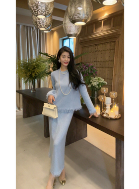 N.COU妮蔻25冬新款设计感小众洋气蓝色温柔风流苏下摆上衣套装