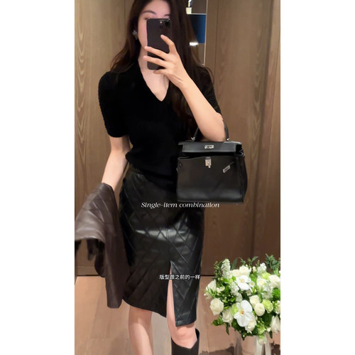 N.COU妮蔻26秋新款时尚气质设计感华夫格纹百搭显瘦短袖V领上衣