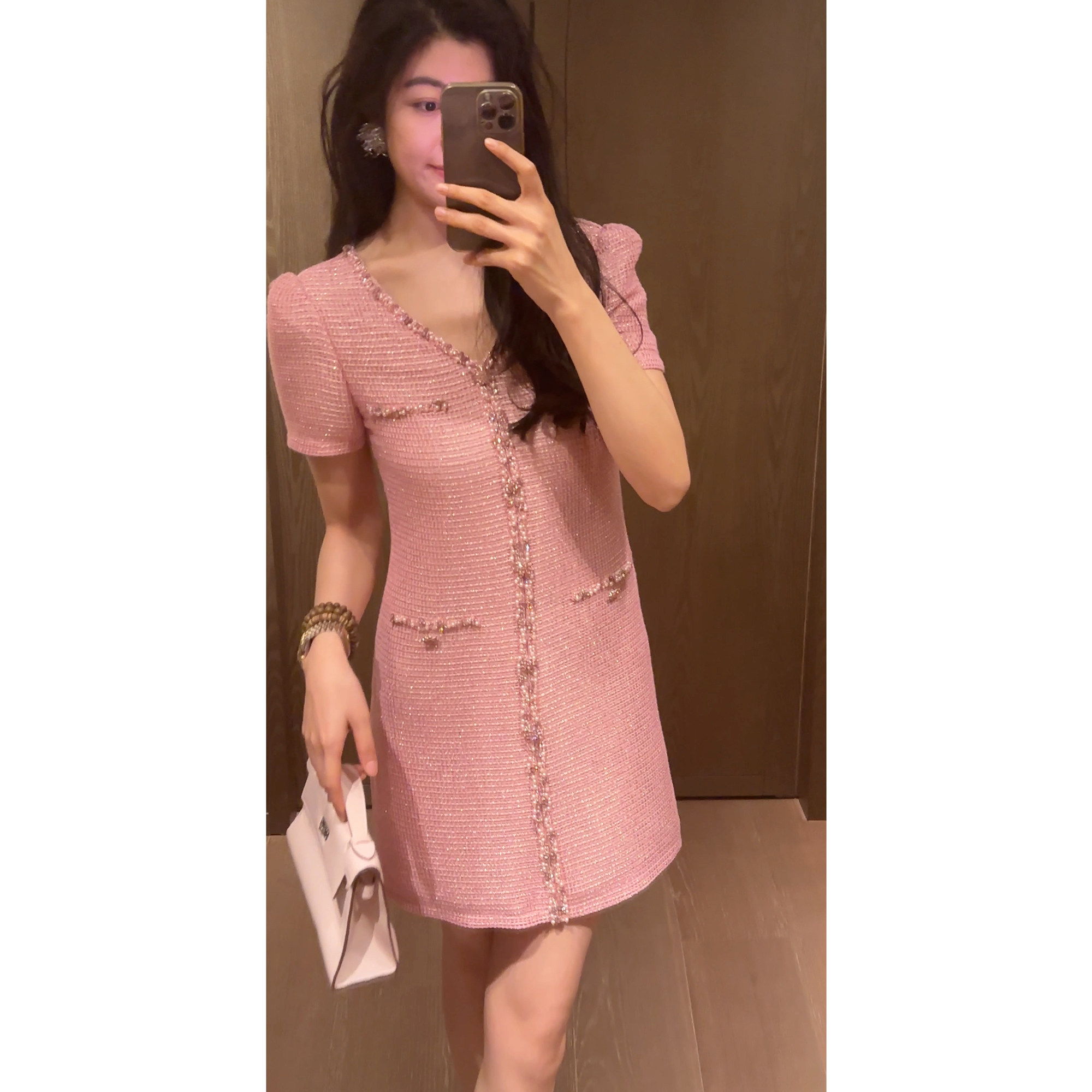 N.COU妮蔻26夏新款小香风法式粉色减龄气质V领显瘦直筒连衣裙