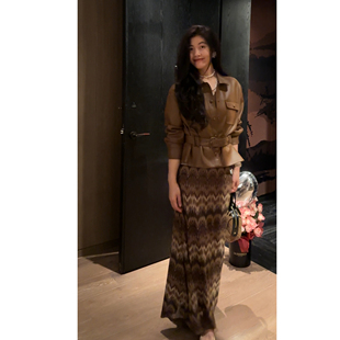 复古洋气高级酷飒风翻领单排扣系腰带皮衣 25秋新款 夏天专属