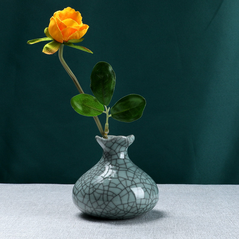 亲居龙泉产青瓷简约家居客厅摆件桌面插花器装饰品水培陶瓷小花瓶