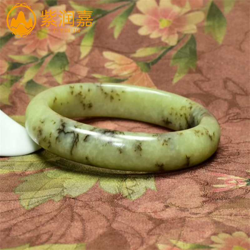 和田玉黄口料手镯山流水飘水草