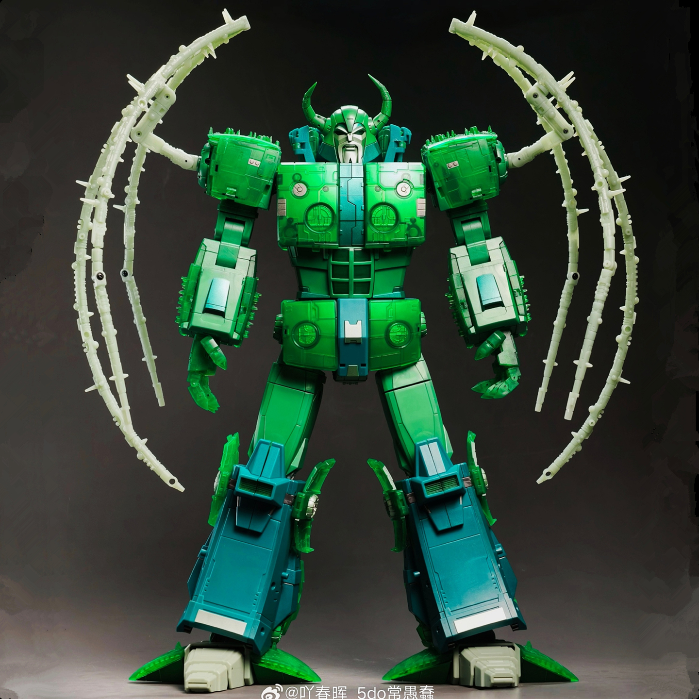 变形玩具 01-STUDIO 01S01G 细胞 宇宙大帝 细胞 透明夜光版成品