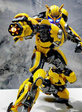 变形玩具CE-01大黄蜂外传甲壳虫合金成品带灯光关节可动机器人