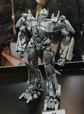 变形金刚Threezero 3A电影1擎天柱DLX比例 合金成品3零成品不可变