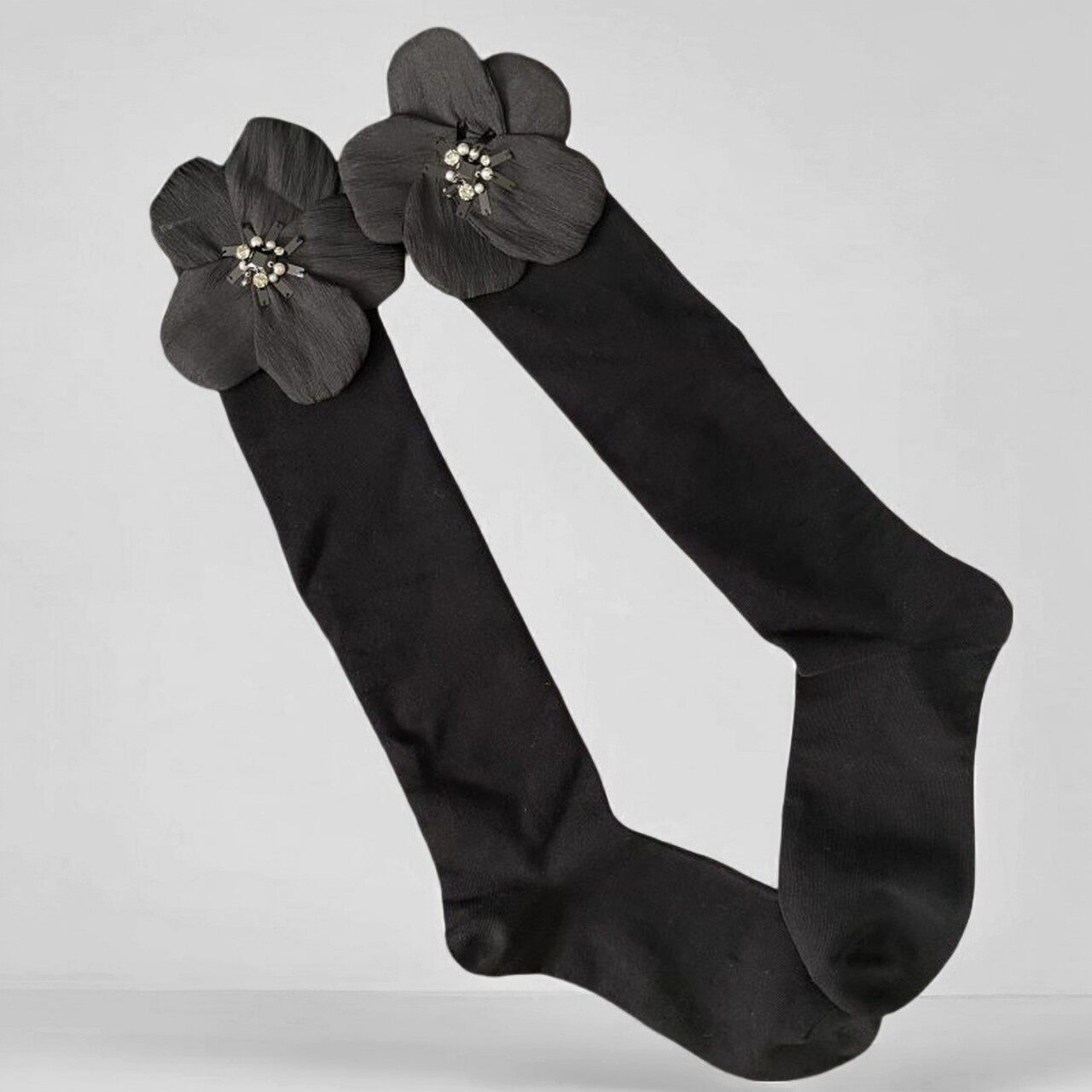 新款甜美时尚小腿袜 立体花朵中筒袜 小众设计jk袜黑白长袜春秋季