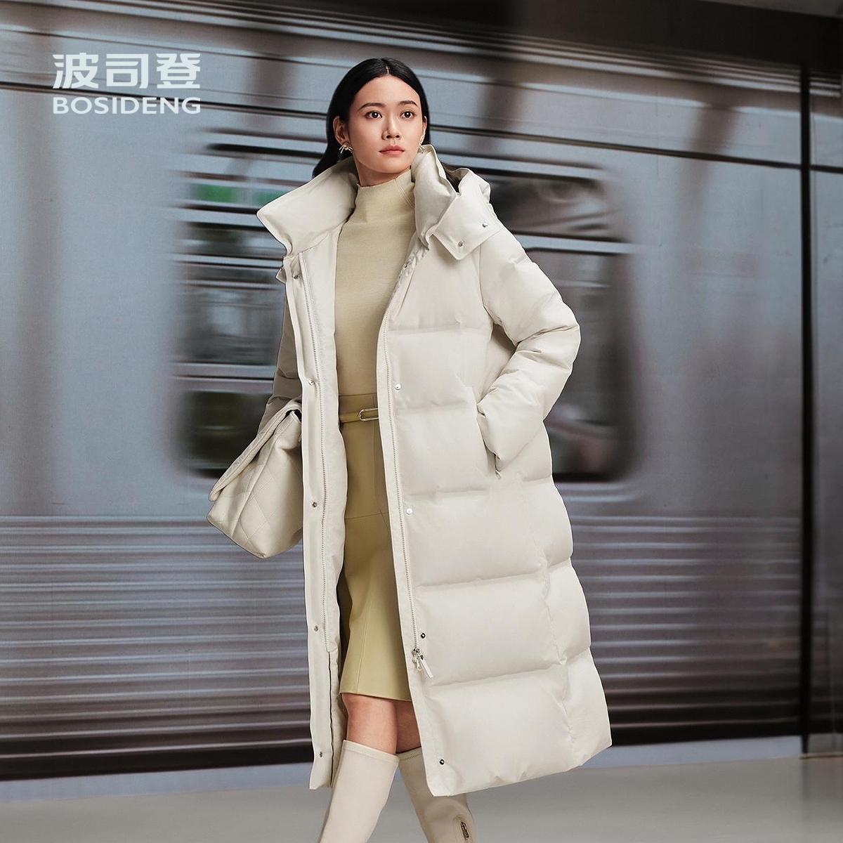 波司登2025新款羽绒服女经典商务轻简舒适保暖鹅绒服B250244198