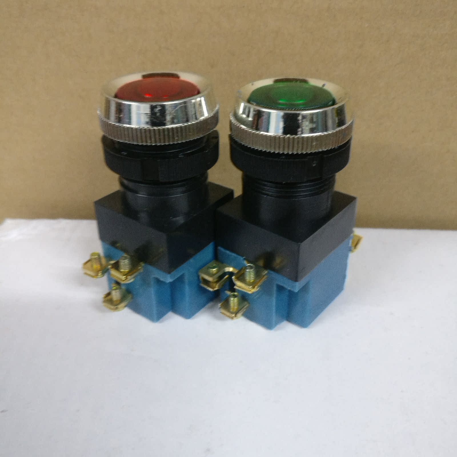 3v复位型按钮开关la128 la19-11d