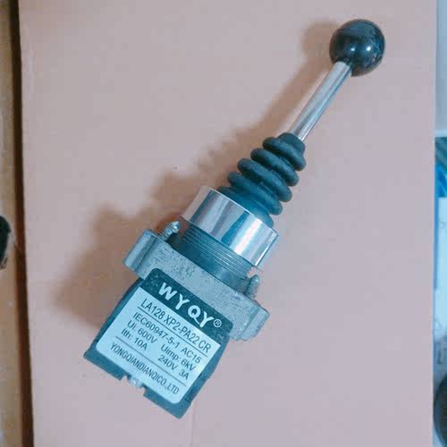 永前 十字开关主令控制器 LA128二向自锁XP2-PA12CR 复位PA22CR