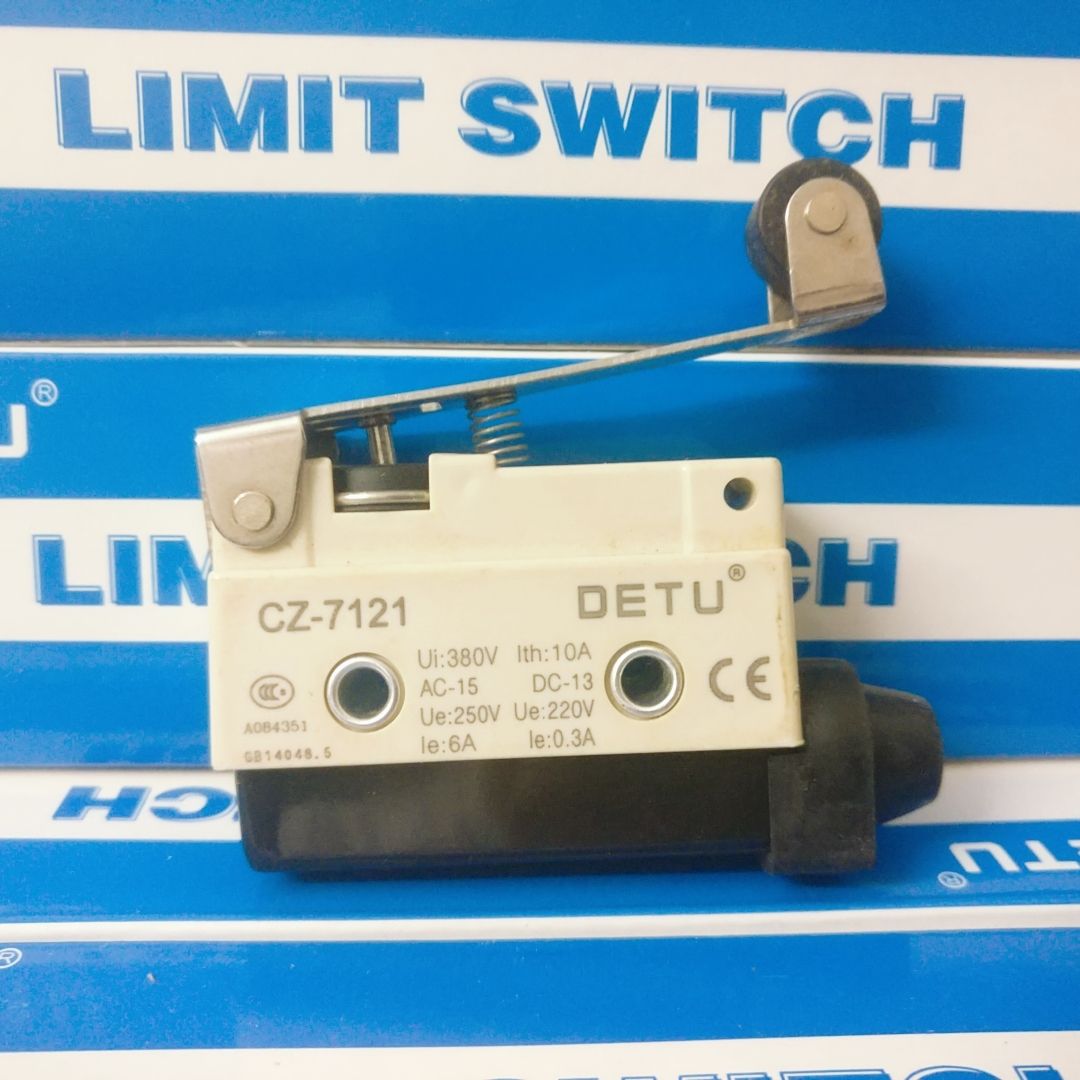 德图detu 防水防油行程微动开关 cz-7121 长轮型