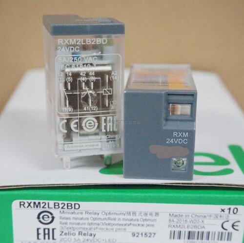 小型插拔式电磁继电器 RXM2LB2BD MY2 二组/24VDC