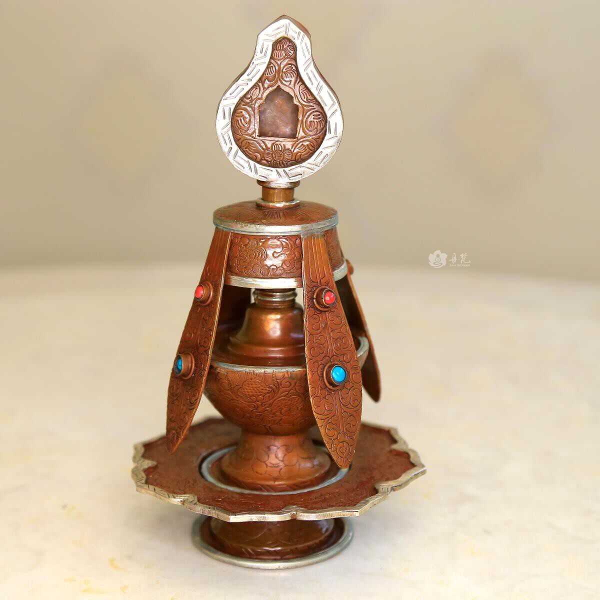 尼泊尔紫铜鎏银长寿宝瓶桌面摆件佛堂供品无量寿宝瓶家用供奉20cm