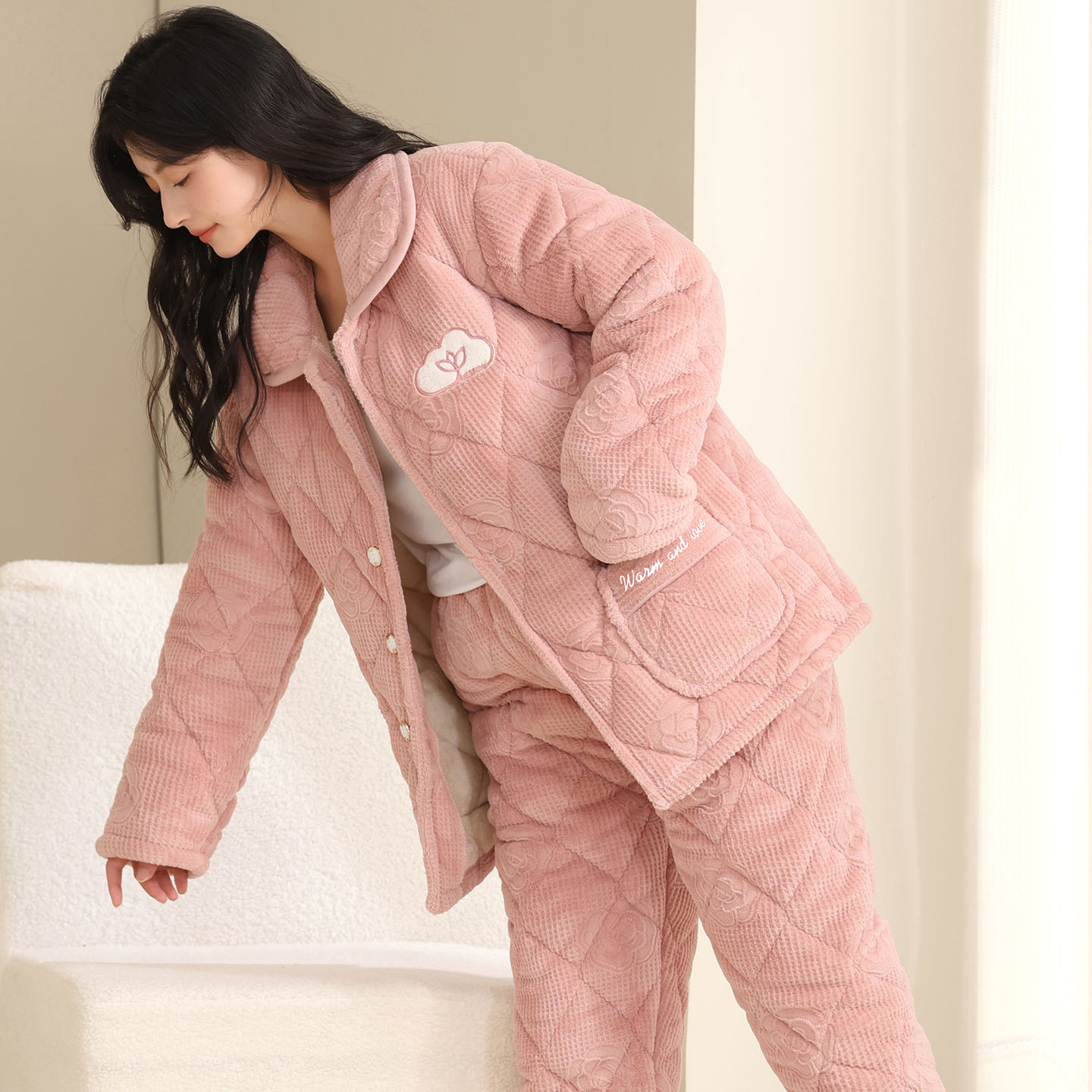 新款夹棉睡衣女士冬季加厚法兰珊瑚绒绒棉袄秋冬款家居服保暖套装