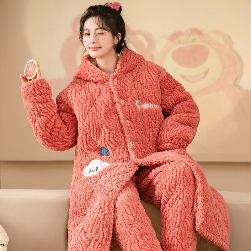 兰柠檬女聚酯纤维三层夹棉家居服