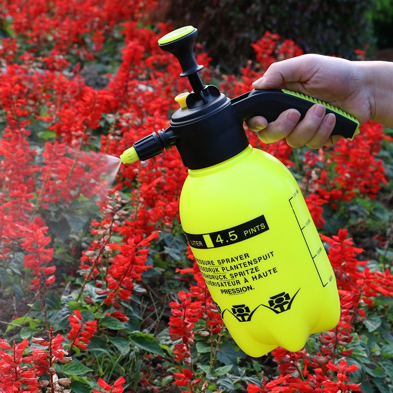 气压式喷壶老板说先亏1万个