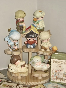 泡泡玛特新品dimoo星期八好大儿盲盒收纳实木阶梯展示架diy造景盒