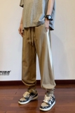 B335-A469-P55控68100宽松撞色拼接束脚休闲裤3，男装休闲裤，电商B335