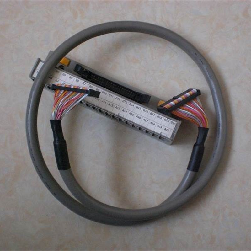 速发议价KV-H 0S KV-H40S KEY套 用一米线和端子一E2长度可以