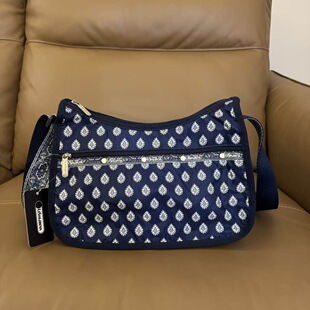 布布家斜挎包多隔层斜挎包尼龙防泼水字母包7520尺寸30