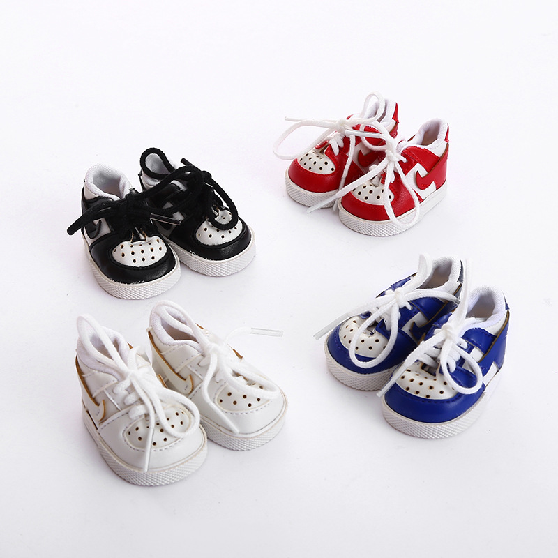 10cm娃鞋20cm棉花娃衣现货直销