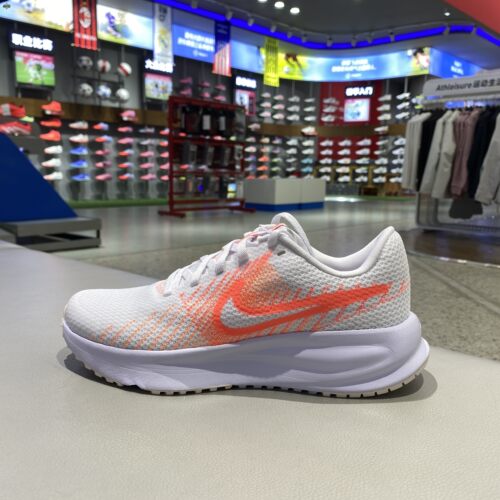 正品NIKE耐克女跑步鞋
